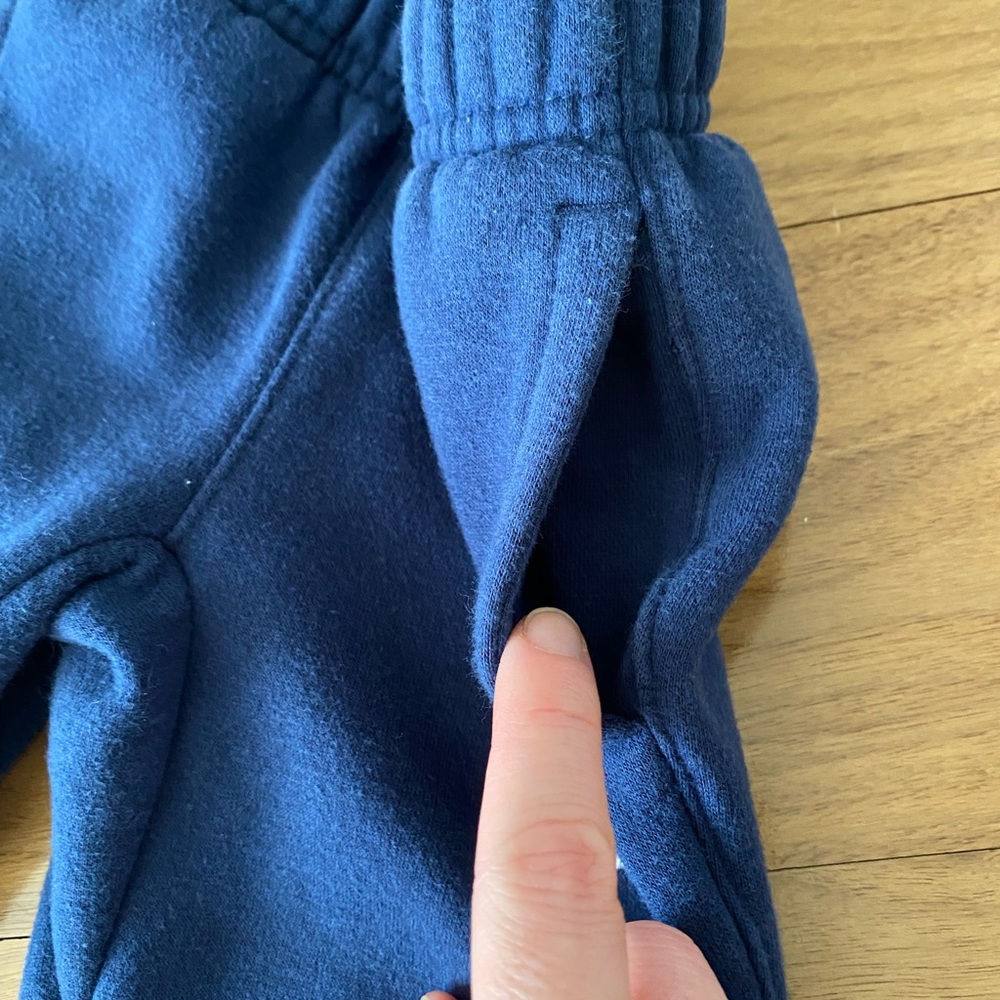 Boys Nike sweatpants - Picture 4 of 5